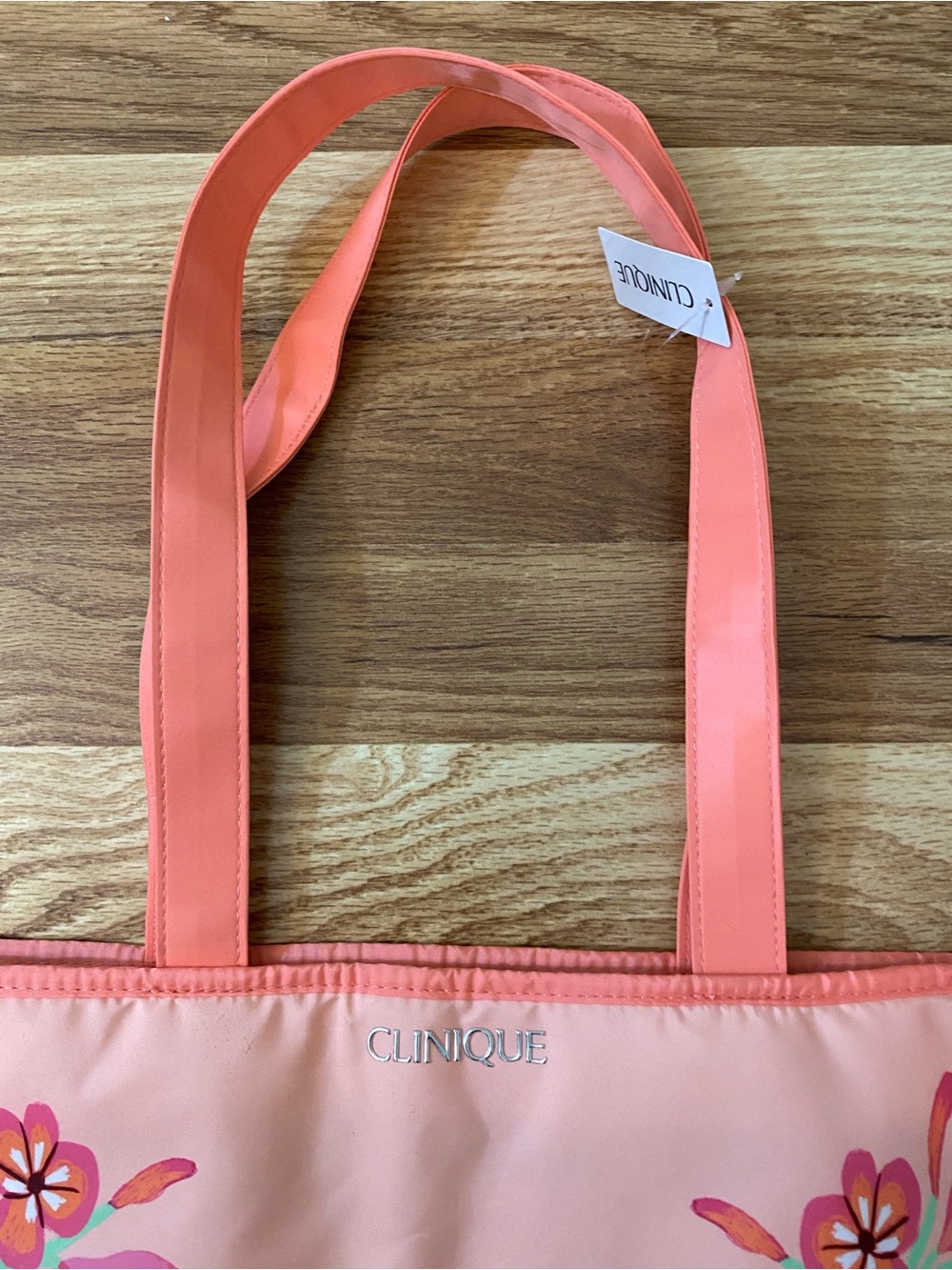 Clinique Pink Floral Tote with Green Floral Cosmetic Pouch NWT - Picture 9 of 13